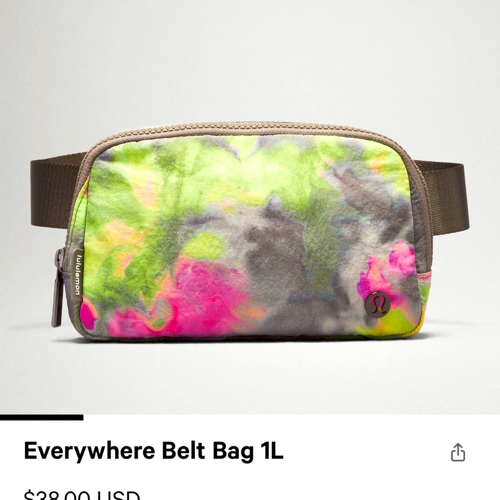 COPY - New without tag Lululemon everywhere belt bag 1L.